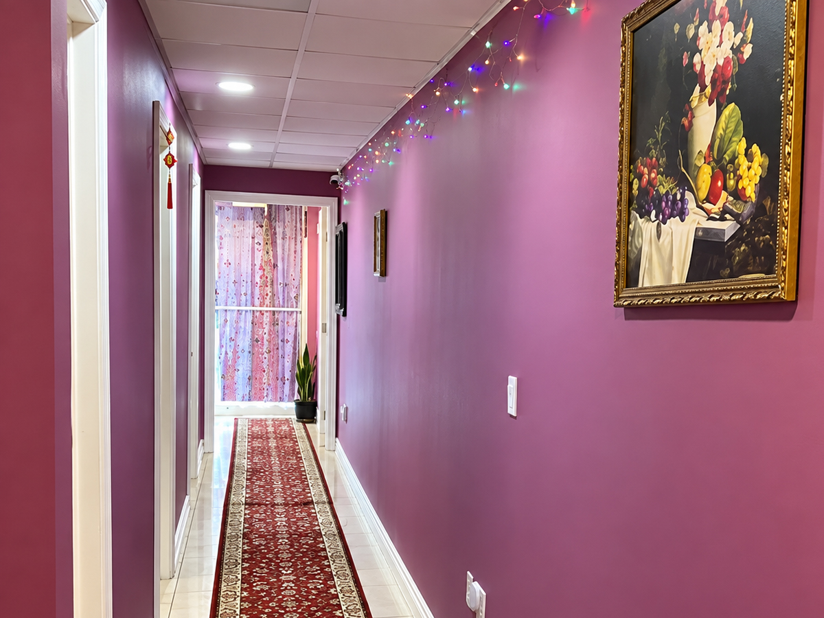 hallway-to-rooms-ckj-spa